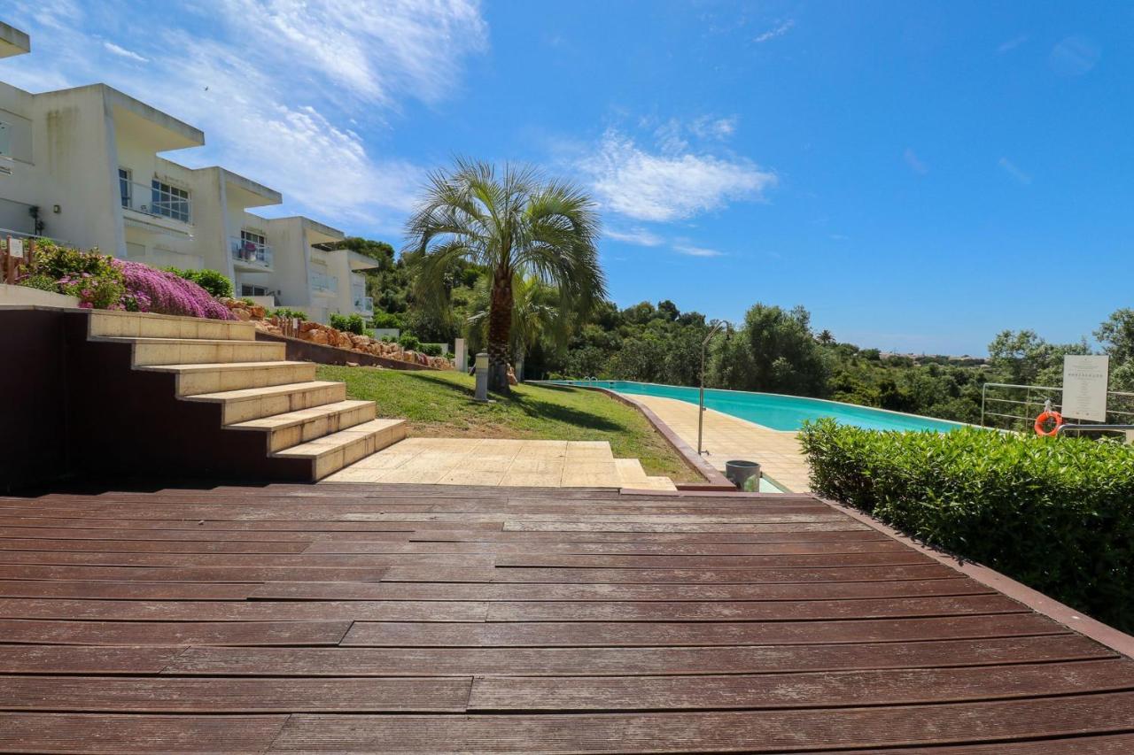 Lovelystay - Divine 3Bdr Duplex House W/ Pool & Garden Patroves Kültér fotó
