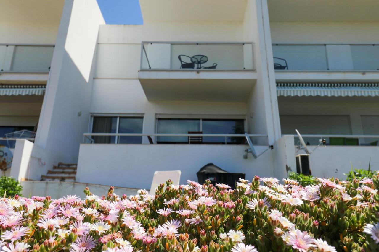 Lovelystay - Divine 3Bdr Duplex House W/ Pool & Garden Patroves Kültér fotó